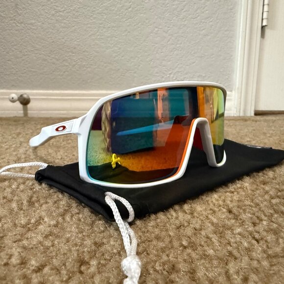 Oakley Other - ✨NEW✨ ( OO9406 ) Oakley Sutro PRIZM POLARIZED White Matte Frame  Red Icons